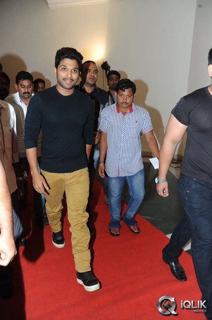 Pilla-Nuvvu-Leni-Jeevitham-Movie-Audio-Launch